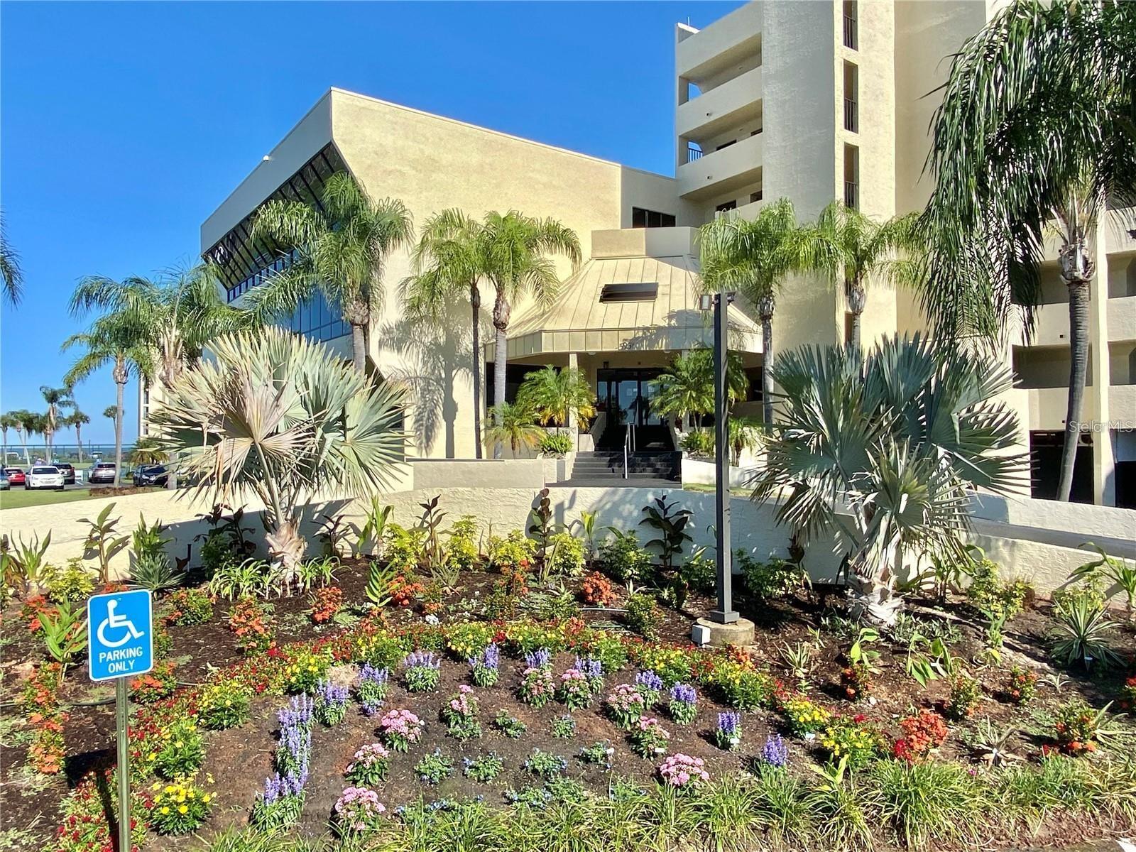 Image 42 of 48 For 6009 Sea Ranch Drive 303