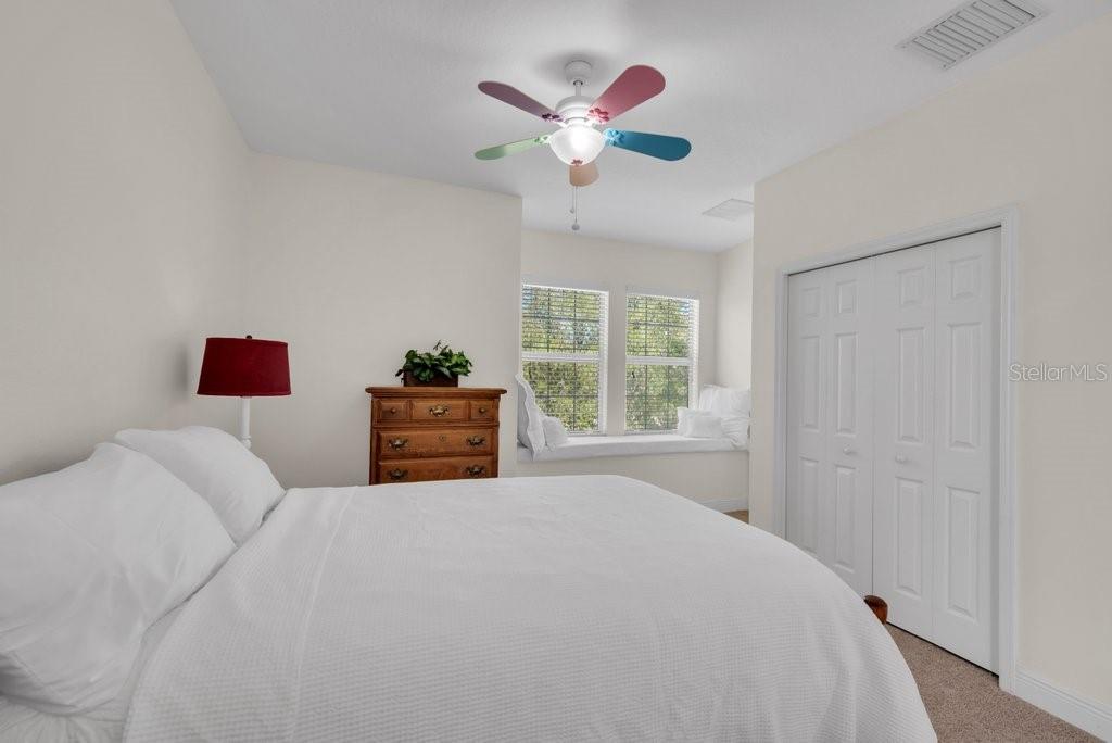 Image 35 of 63 For 5920 Fishhawk Crossing Boulevard