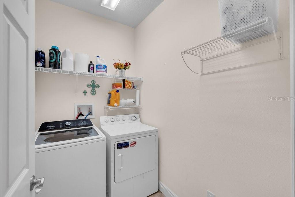 Image 37 of 63 For 5920 Fishhawk Crossing Boulevard