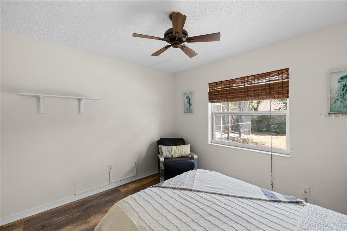 Image 14 of 24 For 4498 Plumosa Street