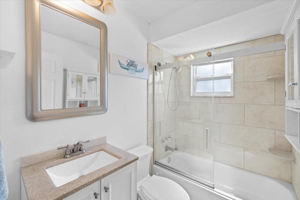 Image 16 of 24 For 4498 Plumosa Street