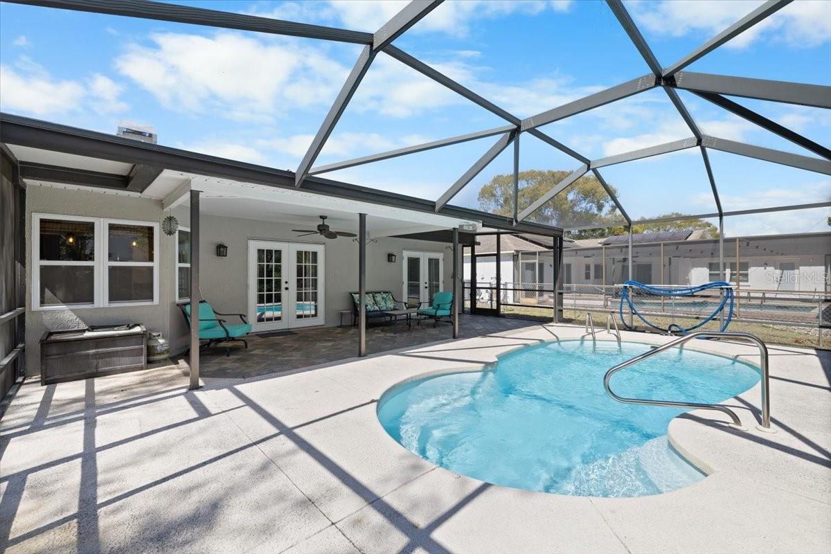 Image 19 of 24 For 4498 Plumosa Street