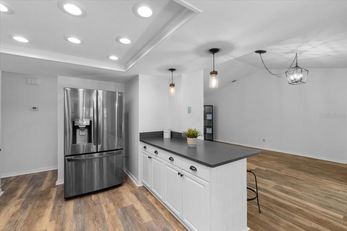 Image 7 of 24 For 4498 Plumosa Street