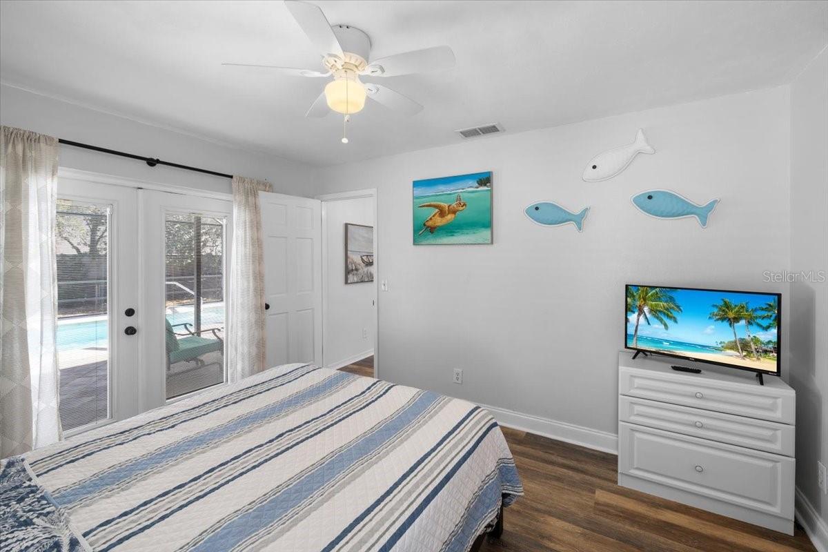 Image 9 of 24 For 4498 Plumosa Street