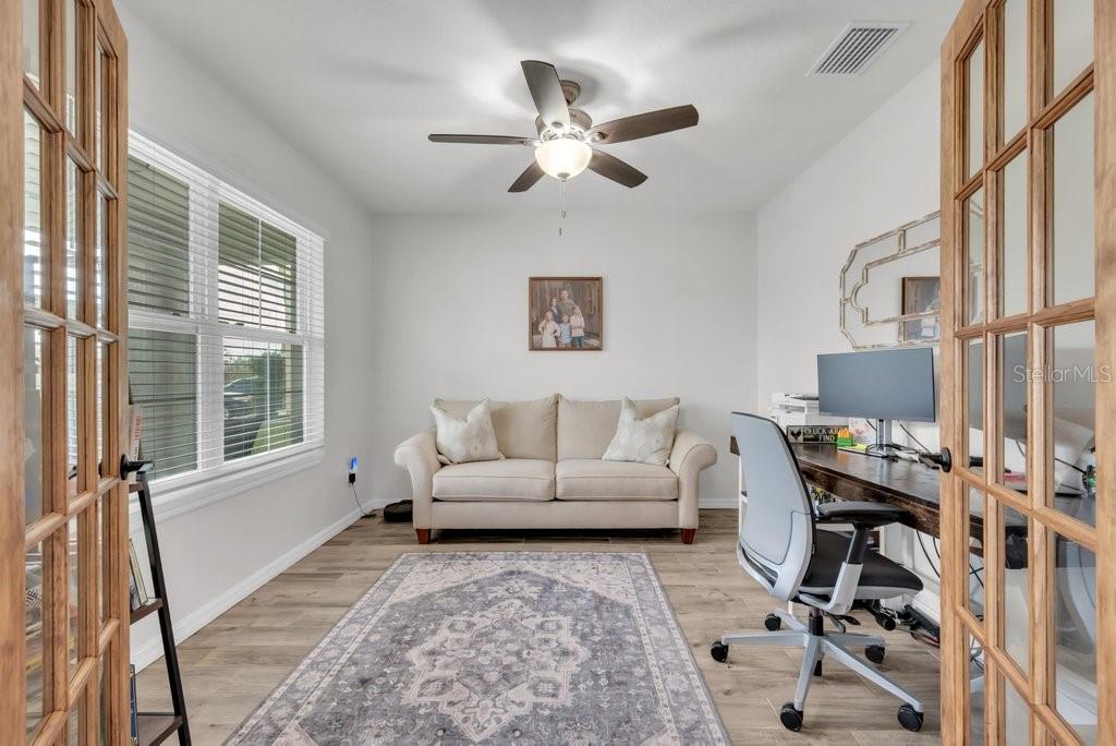 Image 5 of 41 For 12009 Myrtle Rock Drive