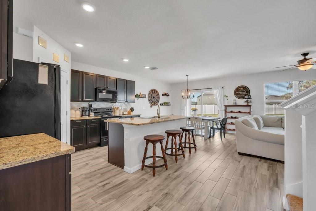 Image 6 of 41 For 12009 Myrtle Rock Drive