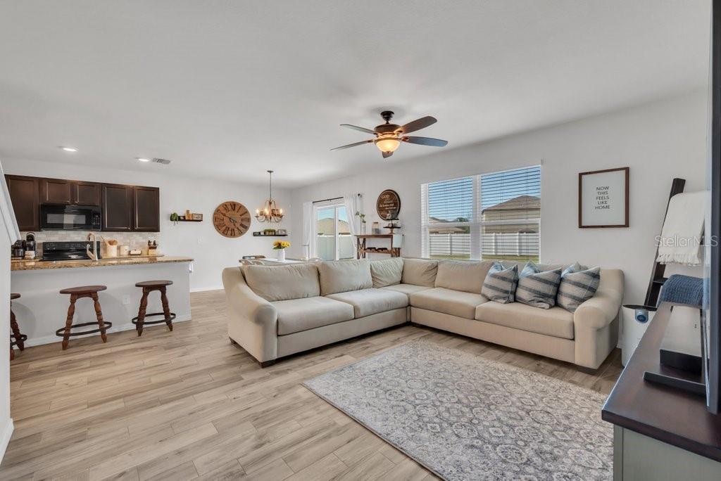 Image 8 of 41 For 12009 Myrtle Rock Drive