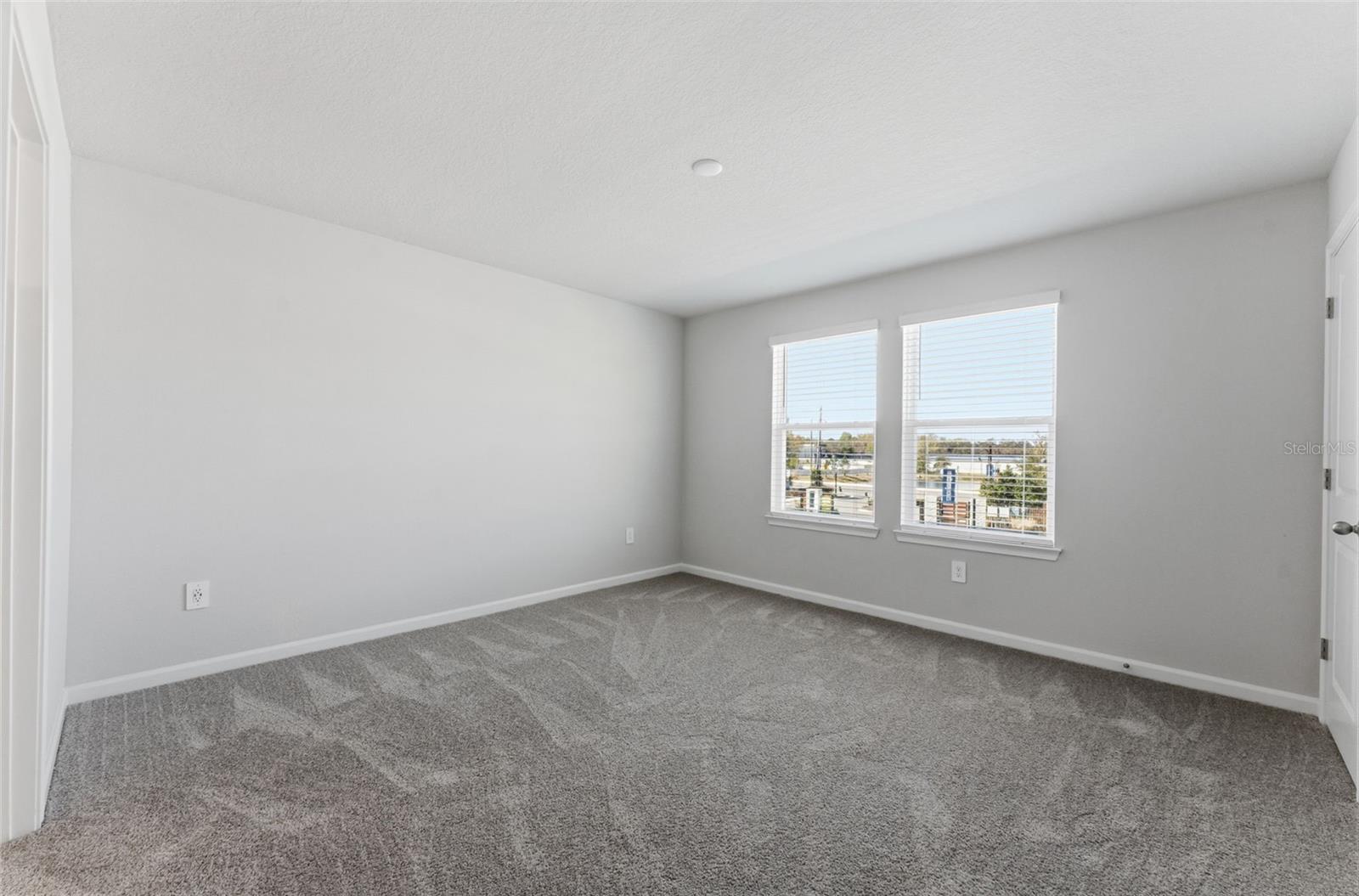 Image 13 of 35 For 3264 Timber Crossing Avenue