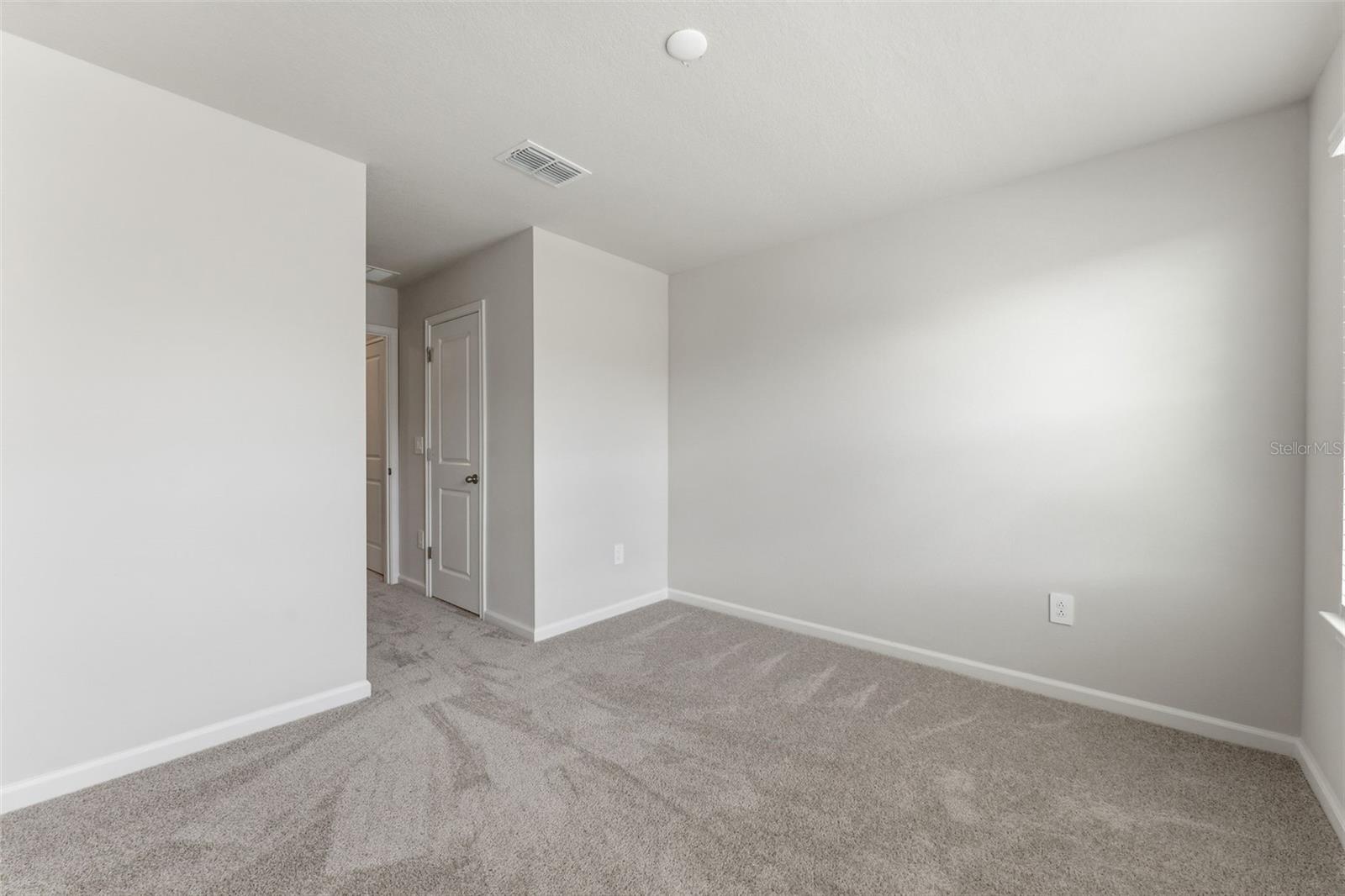 Image 23 of 35 For 3264 Timber Crossing Avenue