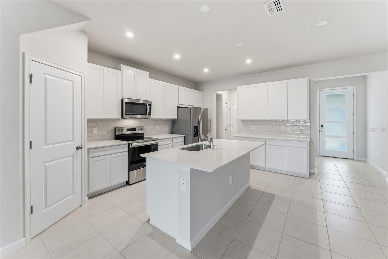 Image 6 of 35 For 3264 Timber Crossing Avenue