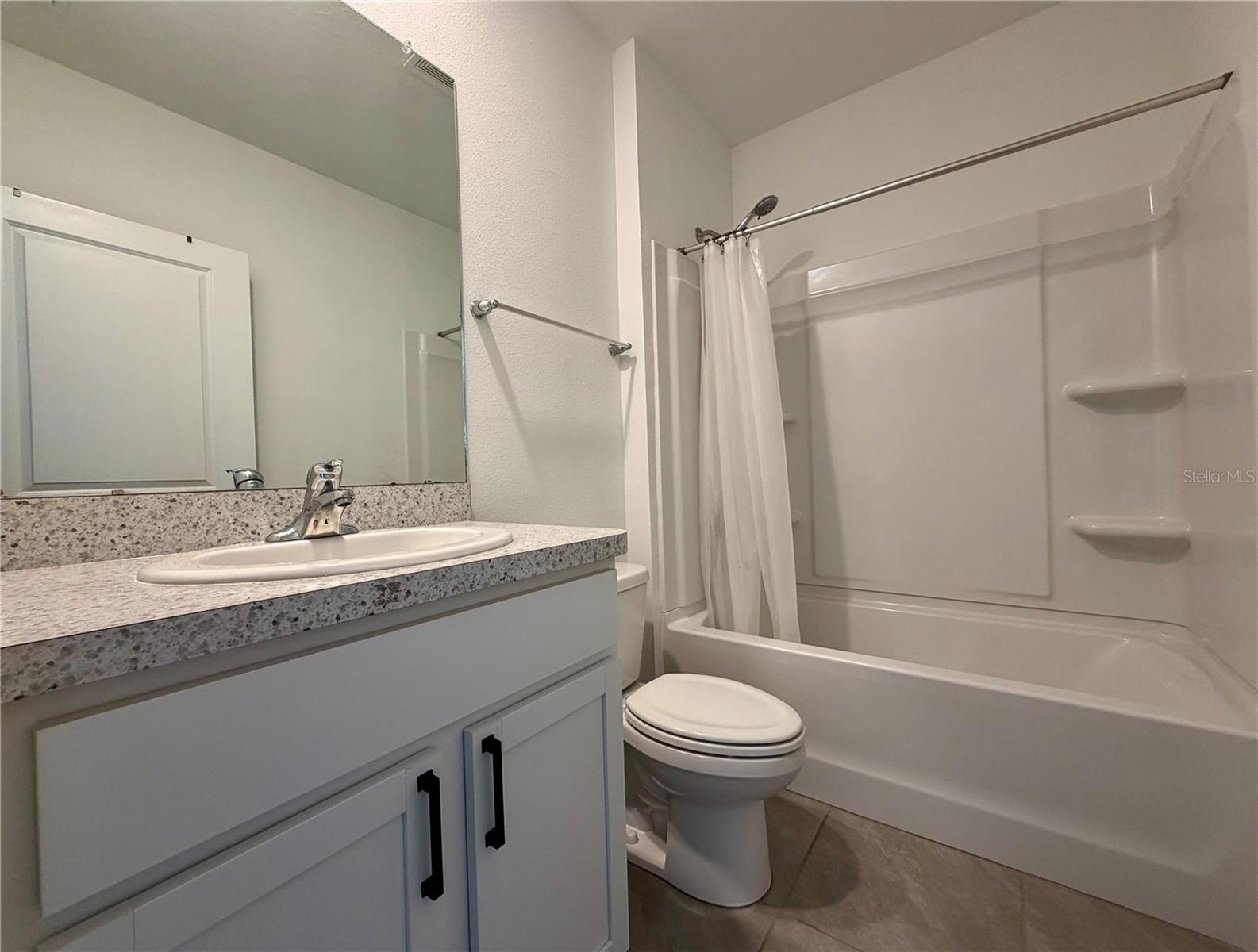 Image 23 of 36 For 3416 Shady Sunrise Loop