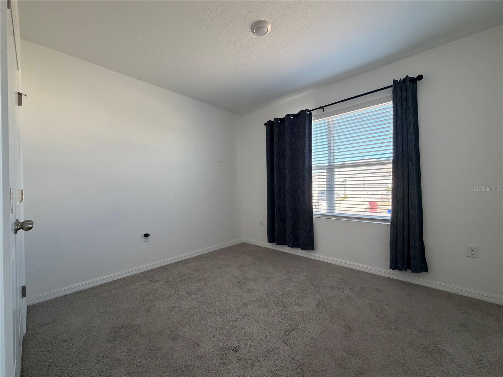 Image 24 of 36 For 3416 Shady Sunrise Loop