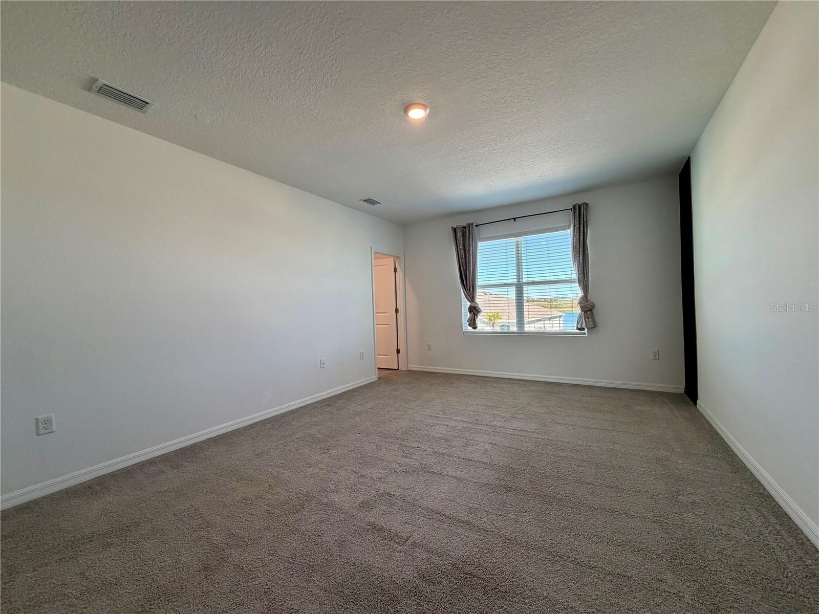 Image 26 of 36 For 3416 Shady Sunrise Loop