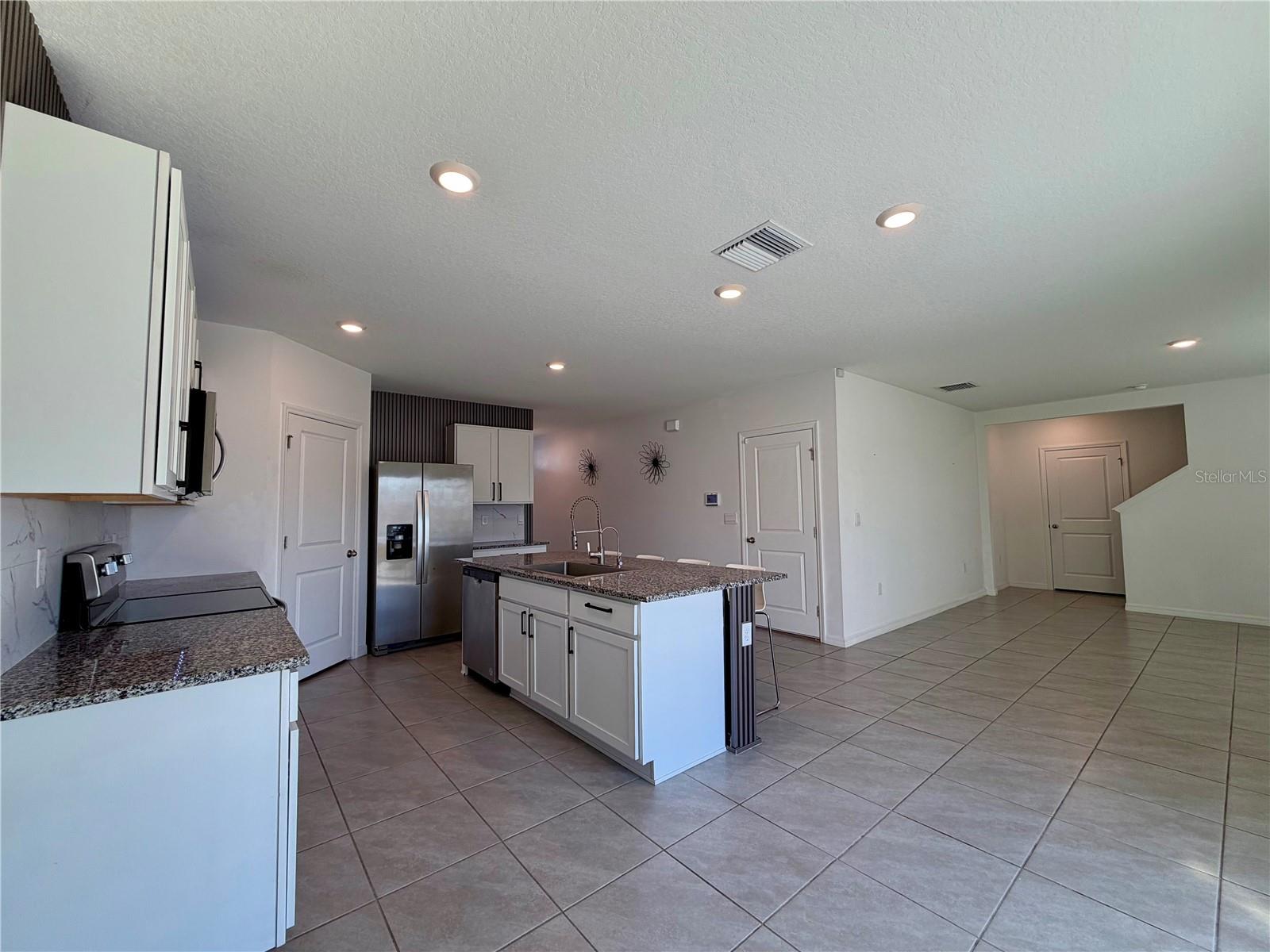 Image 5 of 36 For 3416 Shady Sunrise Loop