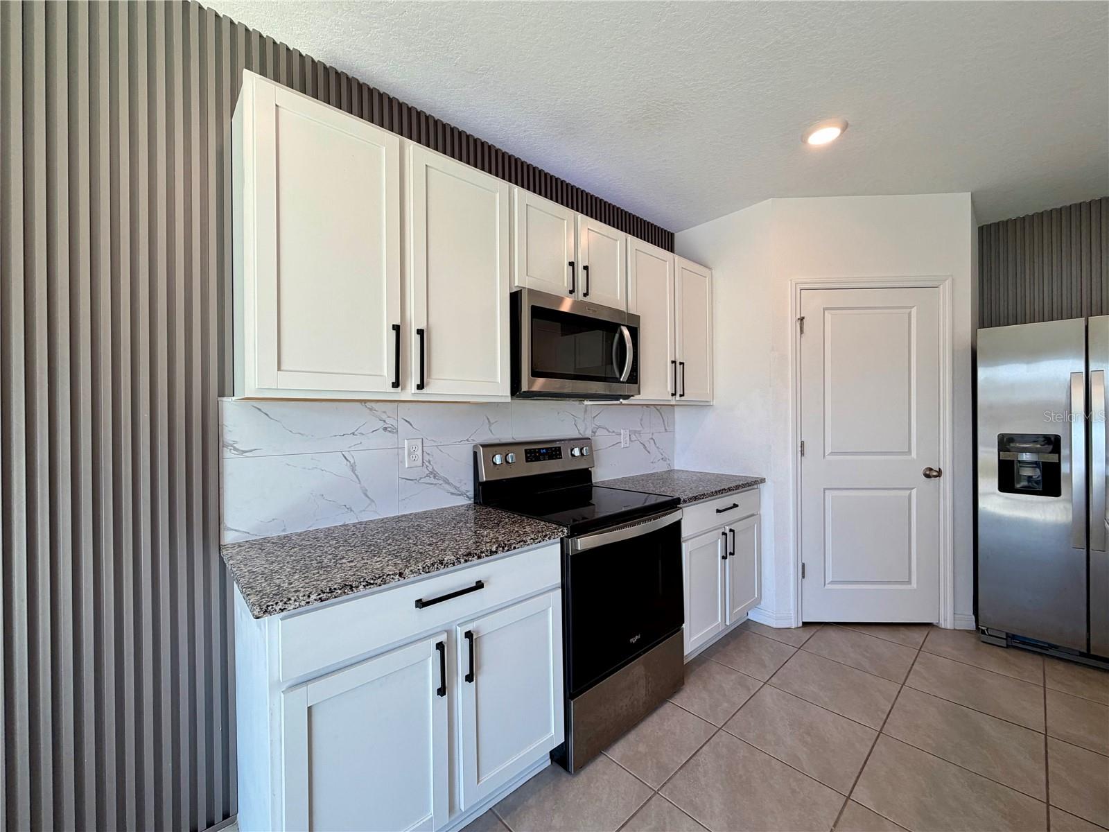 Image 6 of 36 For 3416 Shady Sunrise Loop