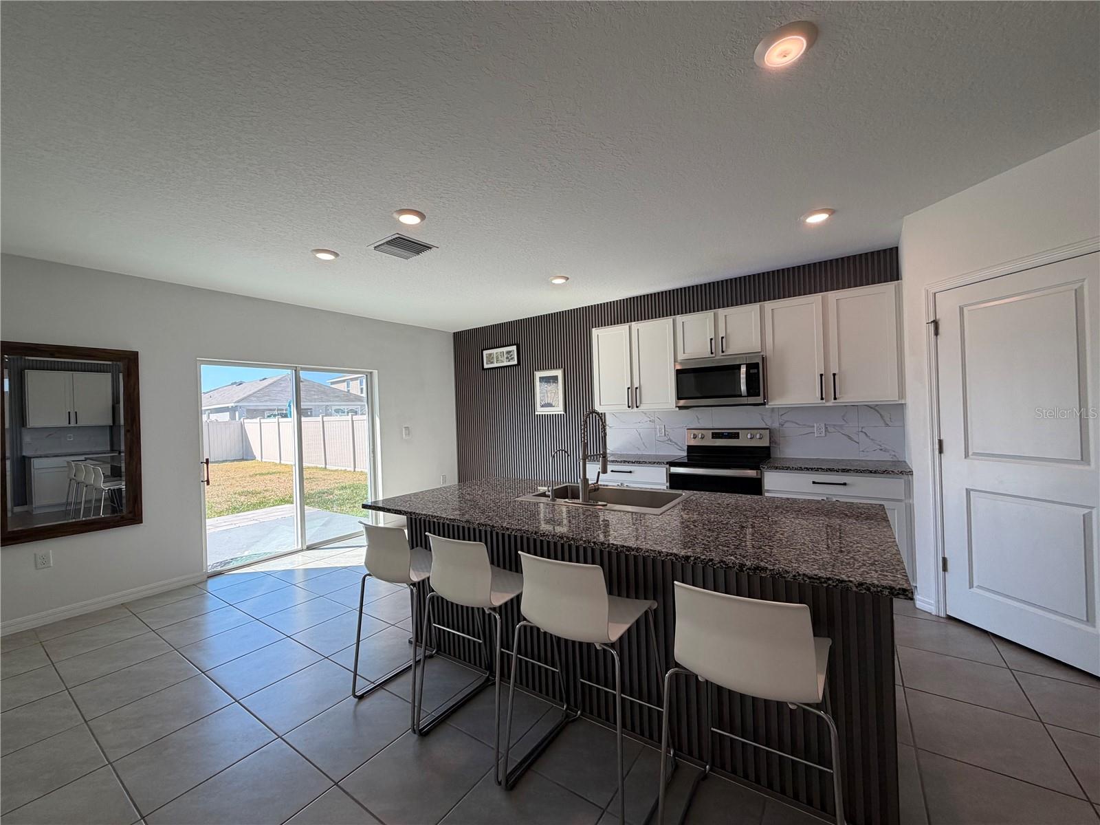 Image 7 of 36 For 3416 Shady Sunrise Loop