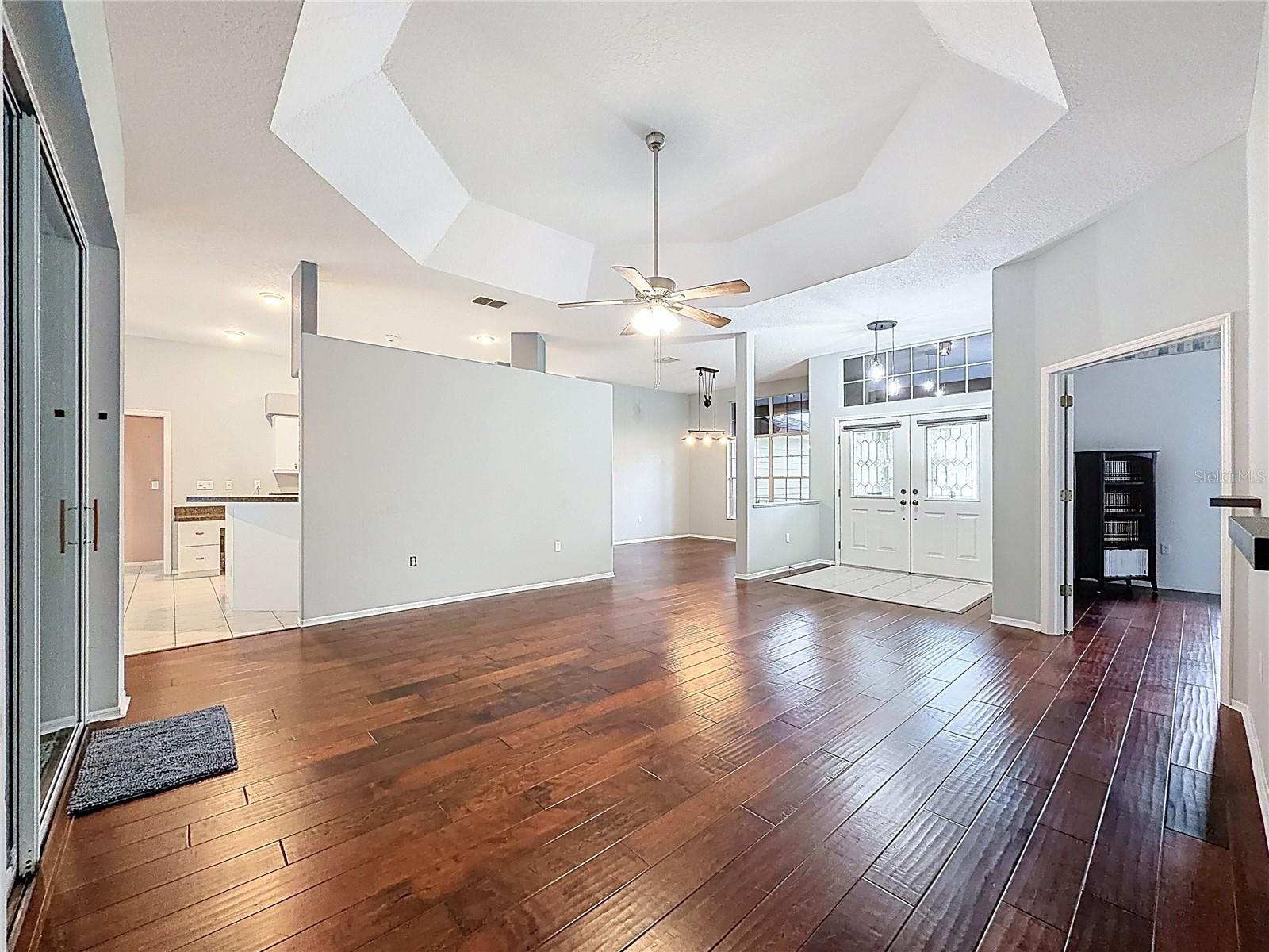 Image 50 of 92 For 1031 Maravista Drive