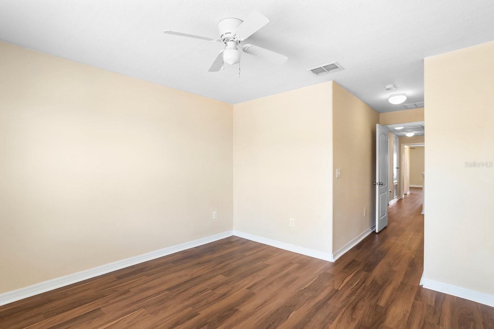 Image 20 of 35 For 2044 Hawks View Drive