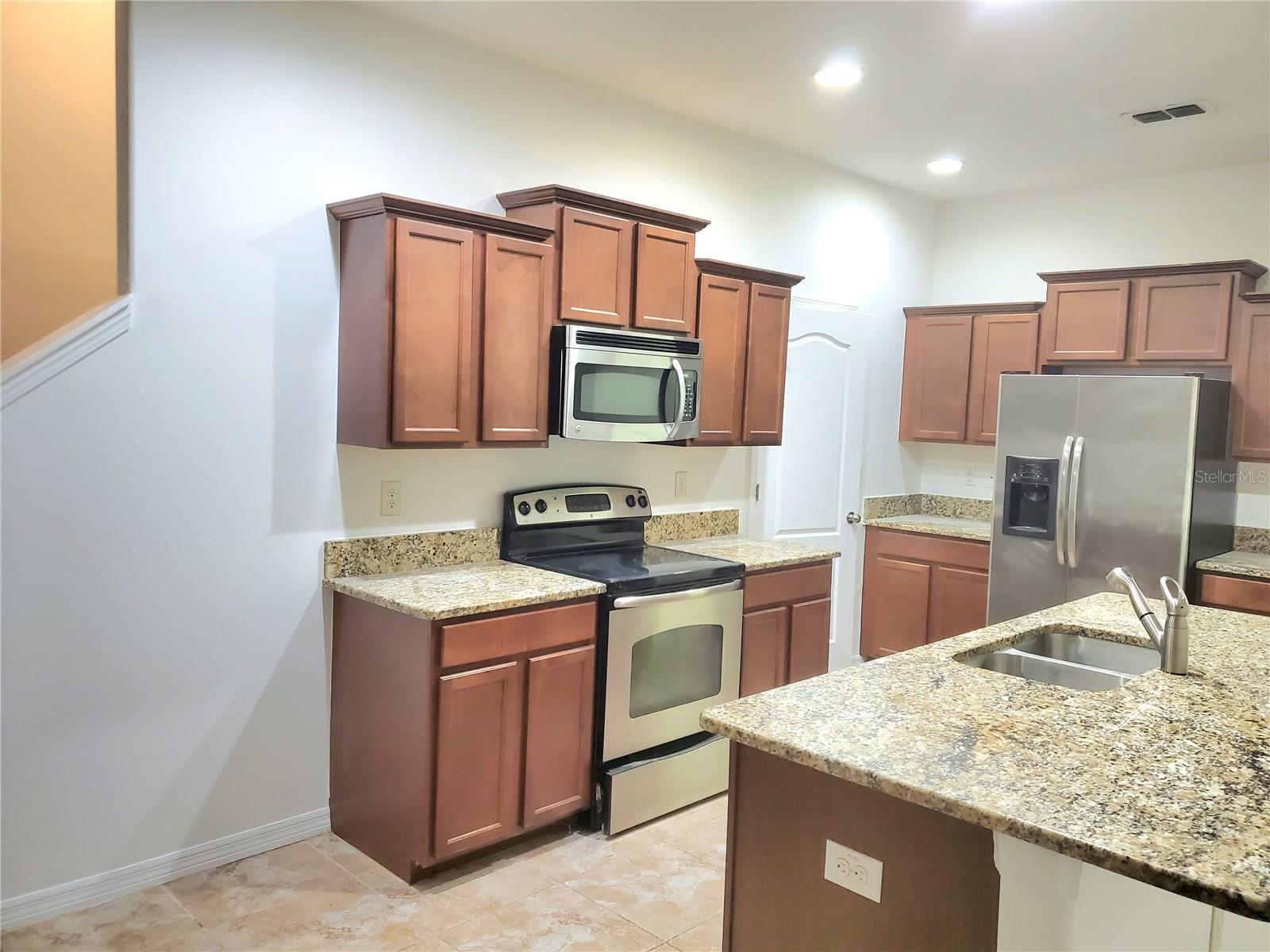 Image 5 of 35 For 2044 Hawks View Drive