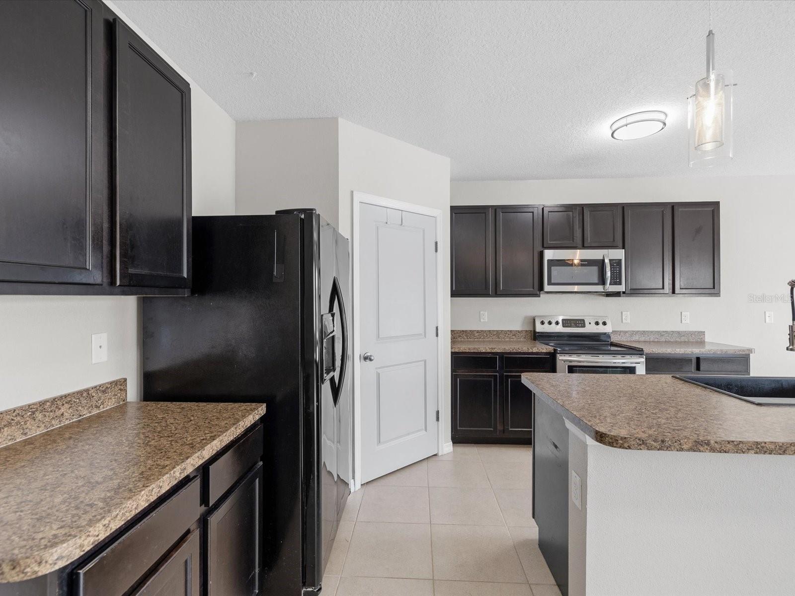 Image 17 of 75 For 3135 Northview Road