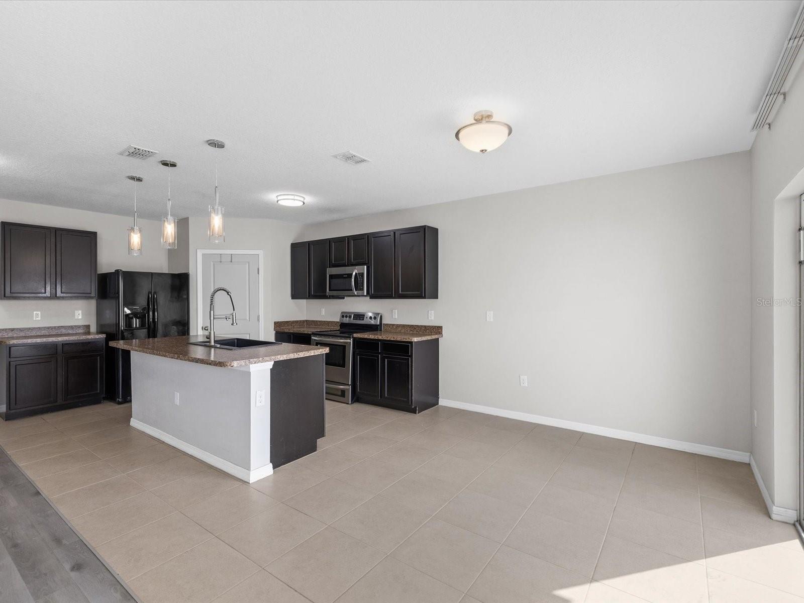 Image 20 of 75 For 3135 Northview Road