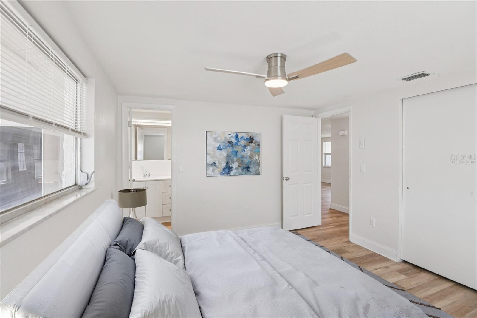 Image 14 of 32 For 9041 Lido Lane