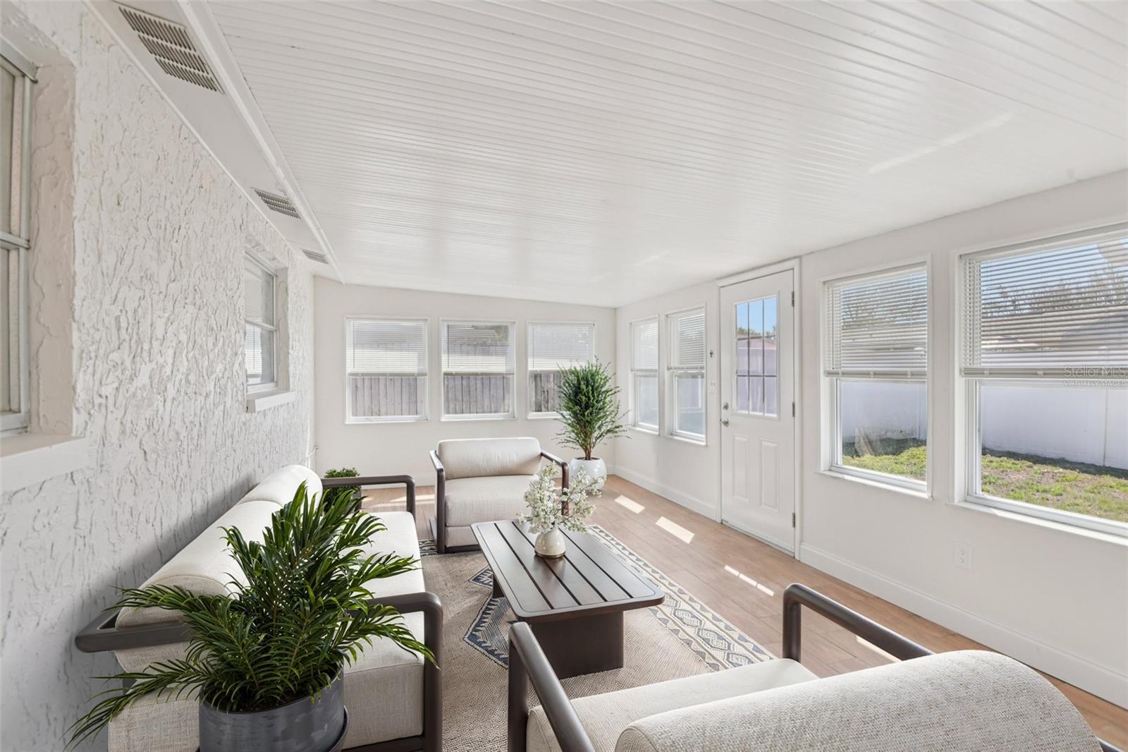 Image 22 of 32 For 9041 Lido Lane