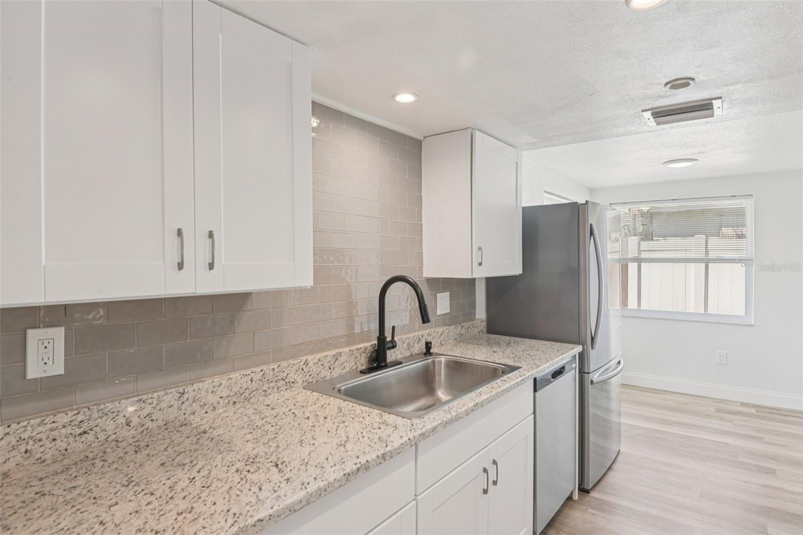 Image 9 of 32 For 9041 Lido Lane