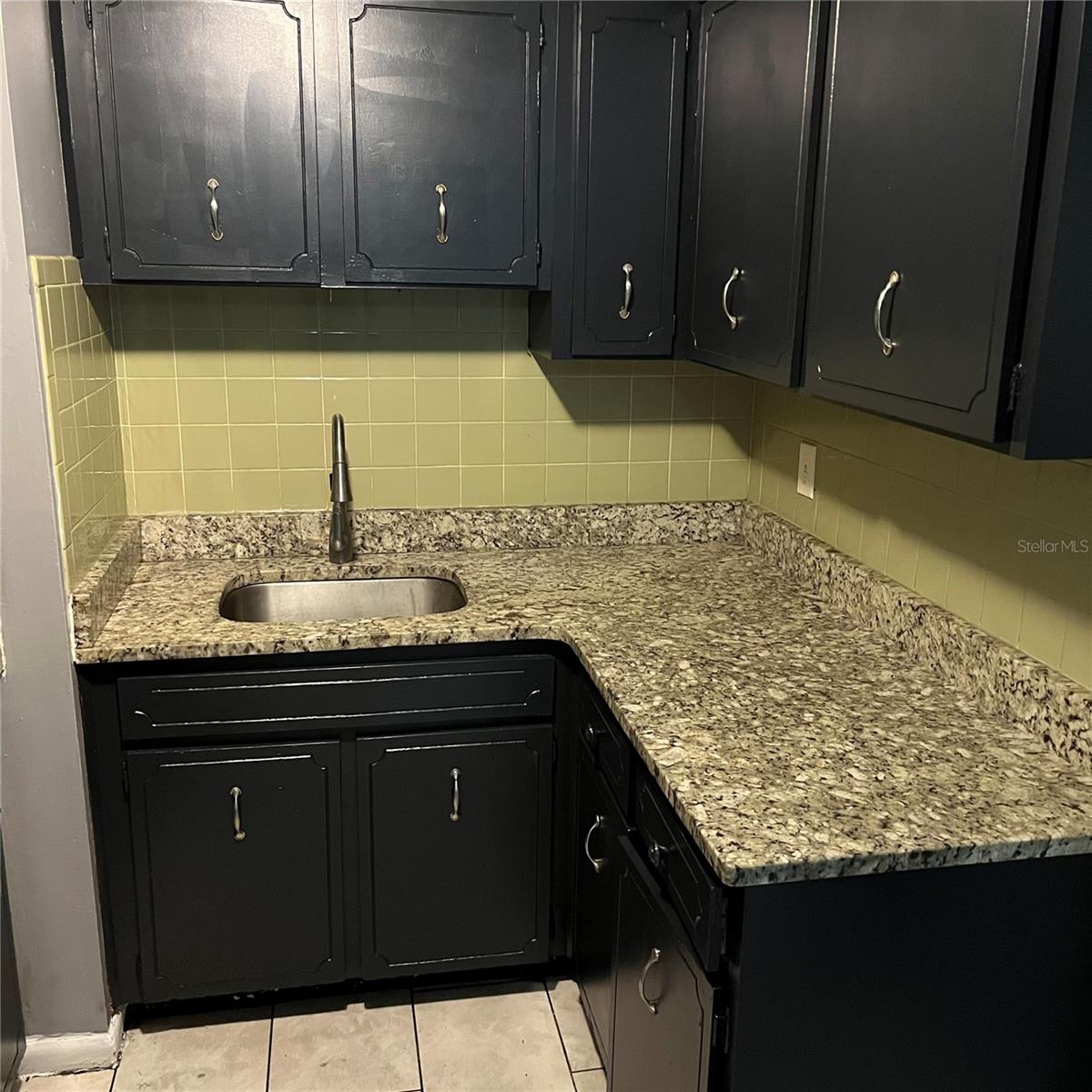 Image 15 of 25 For 502 Calhoun Avenue