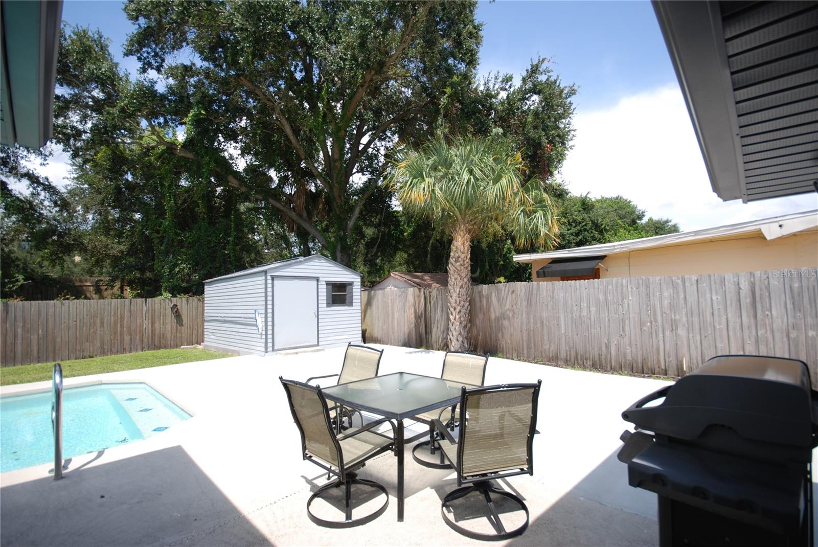 Image 16 of 21 For 6515 La Mesa Circle