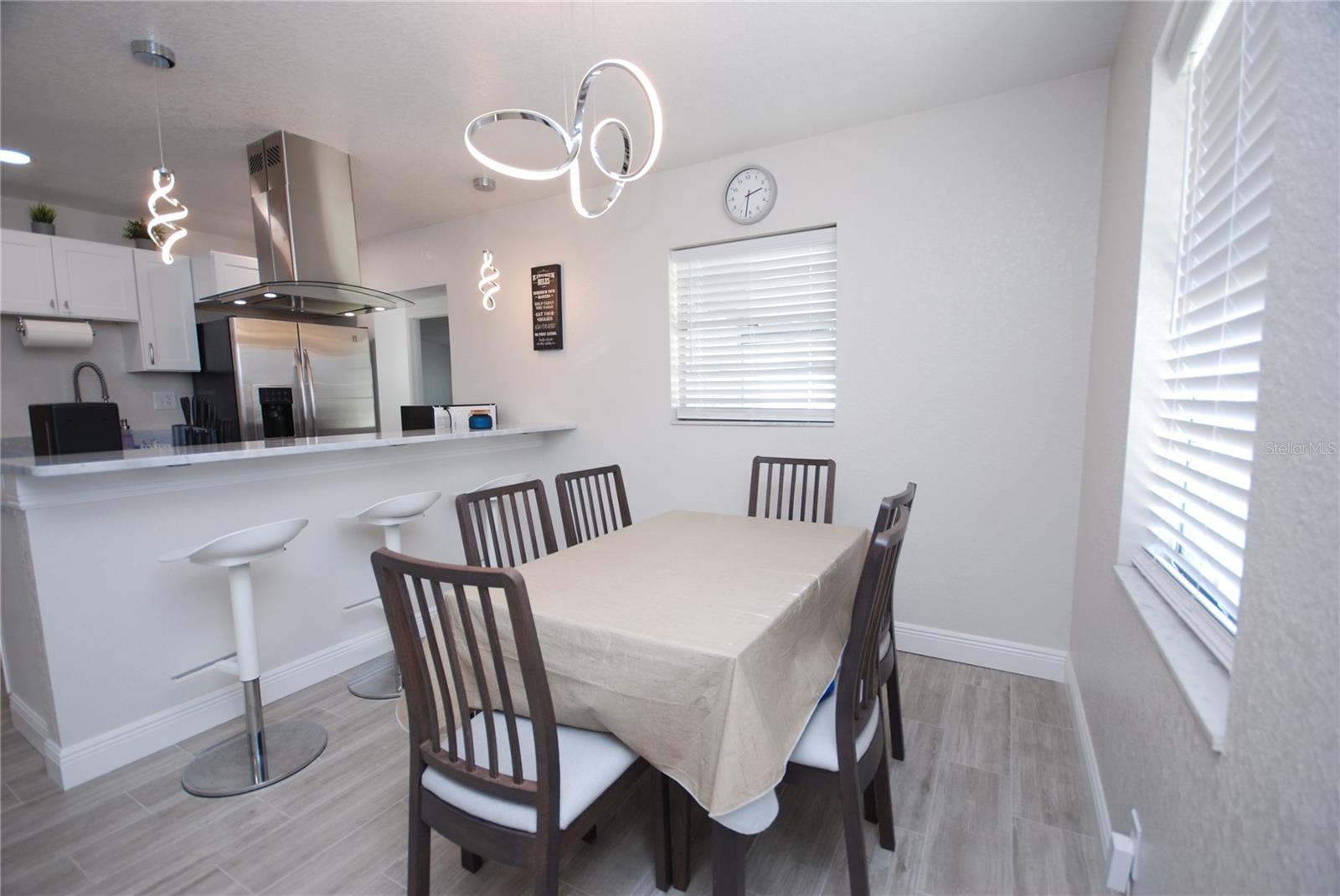 Image 5 of 21 For 6515 La Mesa Circle