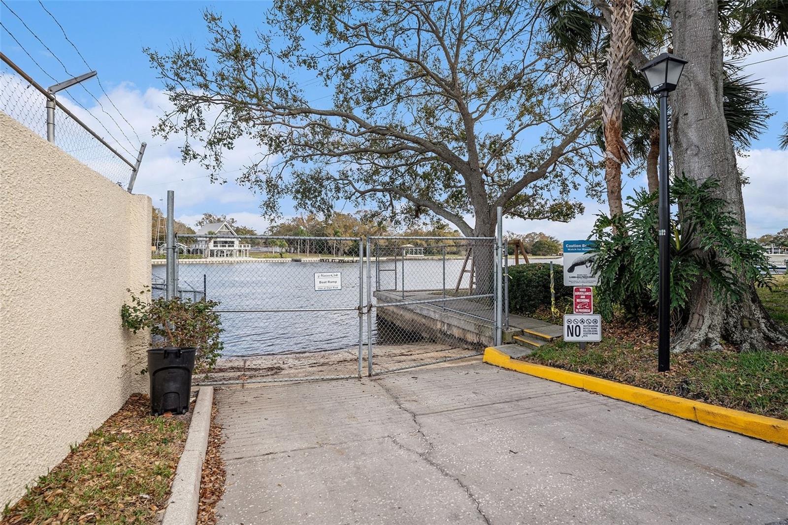 Image 15 of 17 For 2424 Tampa Bay Boulevard I103