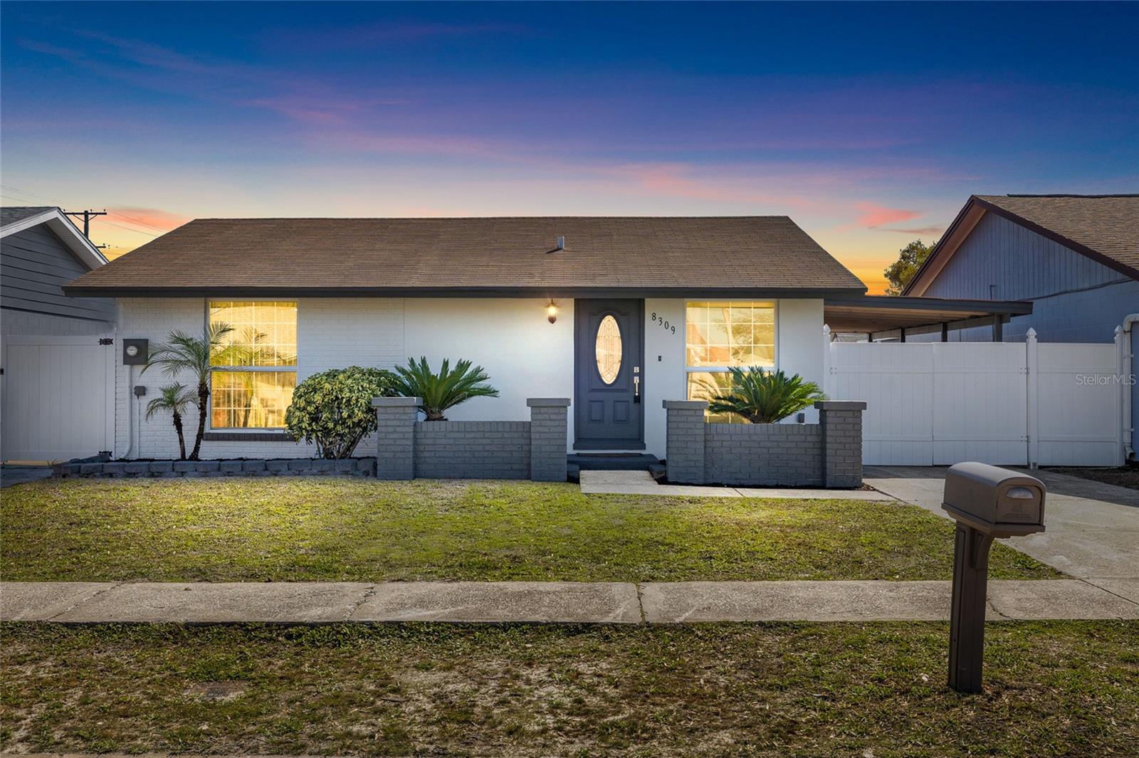 Details for 8309 Dasa Pl, TAMPA, FL 33615