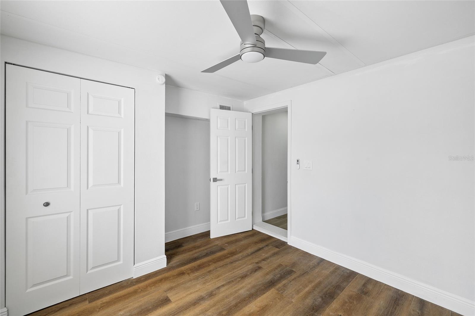 Image 14 of 35 For 8309 Dasa Pl