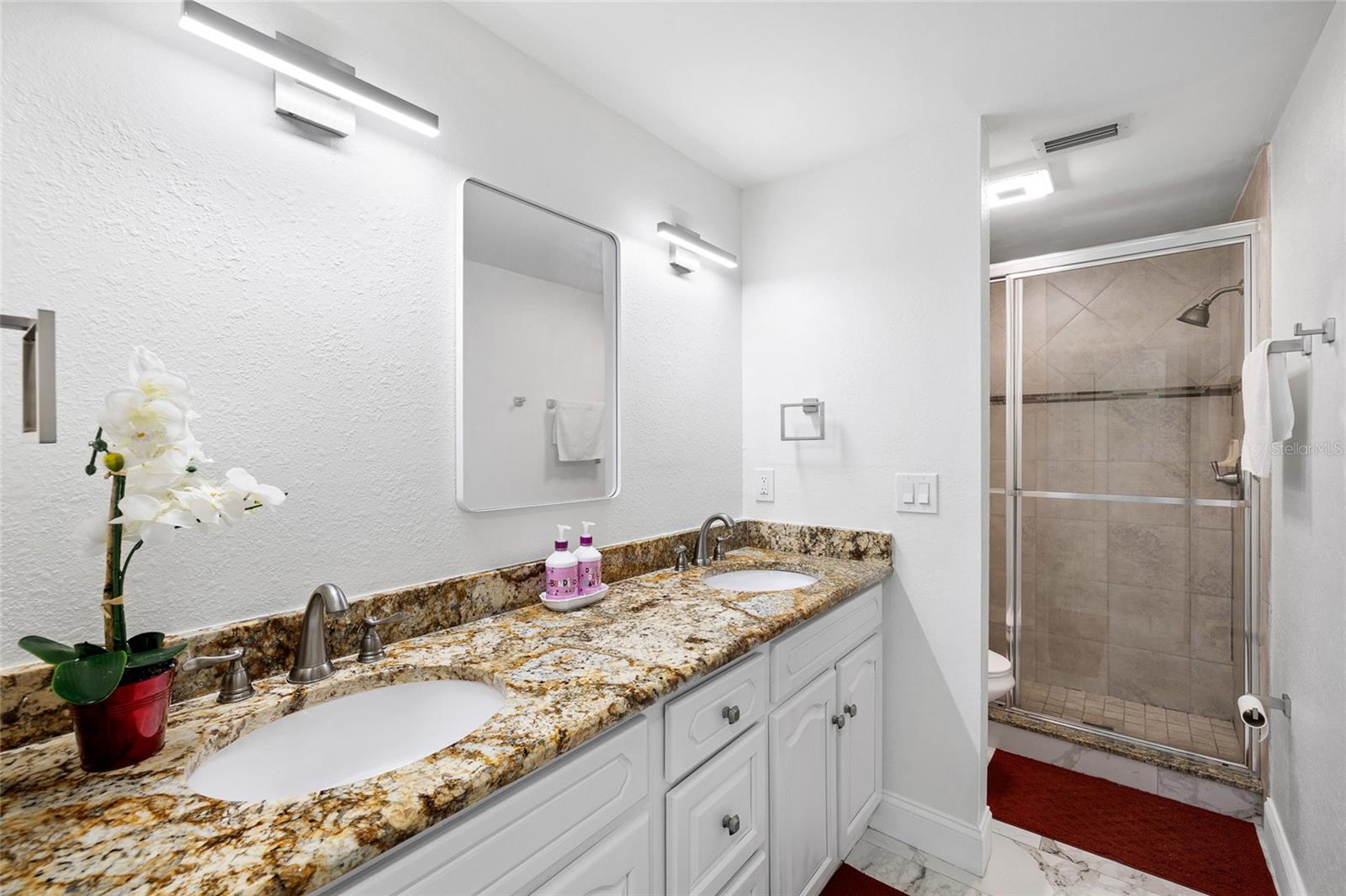 Image 9 of 35 For 8309 Dasa Pl