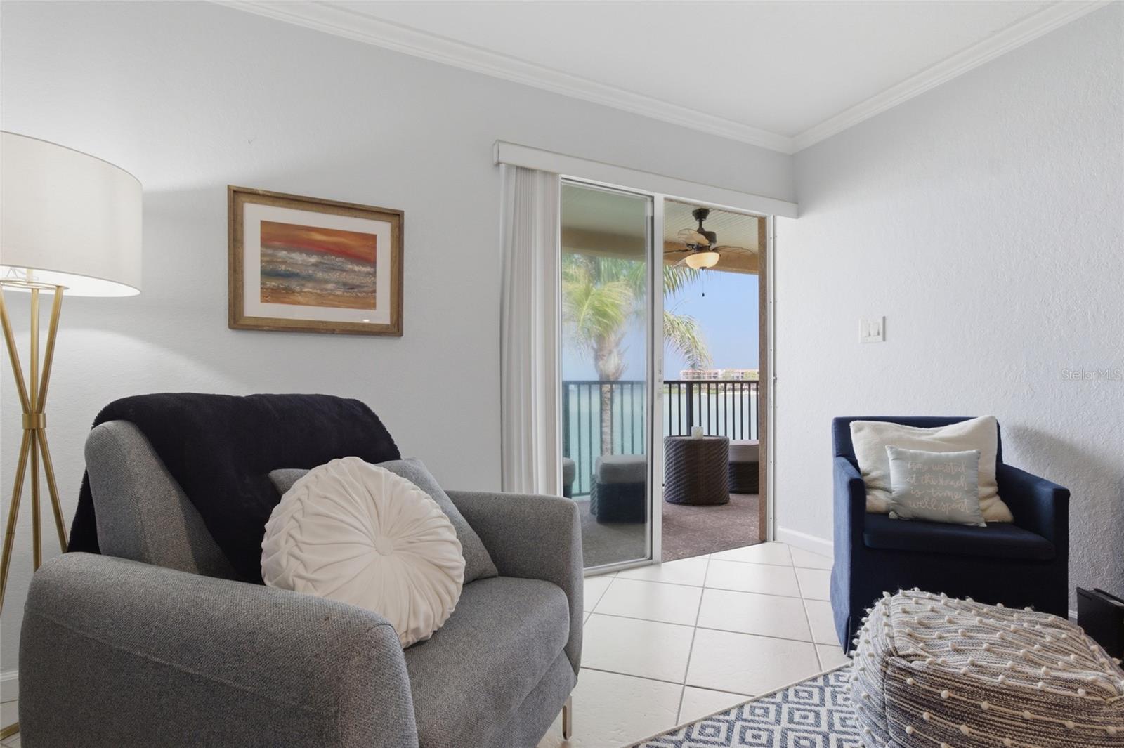 Image 11 of 33 For 2675 St Josephs Drive E D