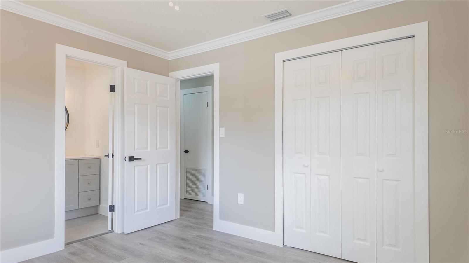 Image 10 of 25 For 3712 36th Avenue