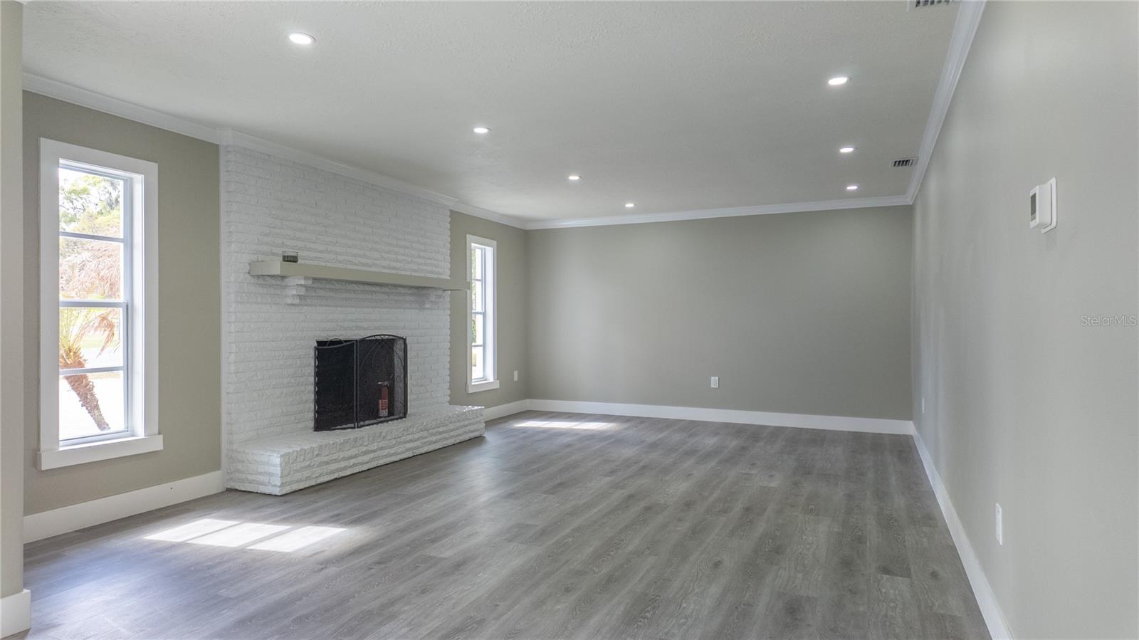 Image 5 of 25 For 3712 36th Avenue