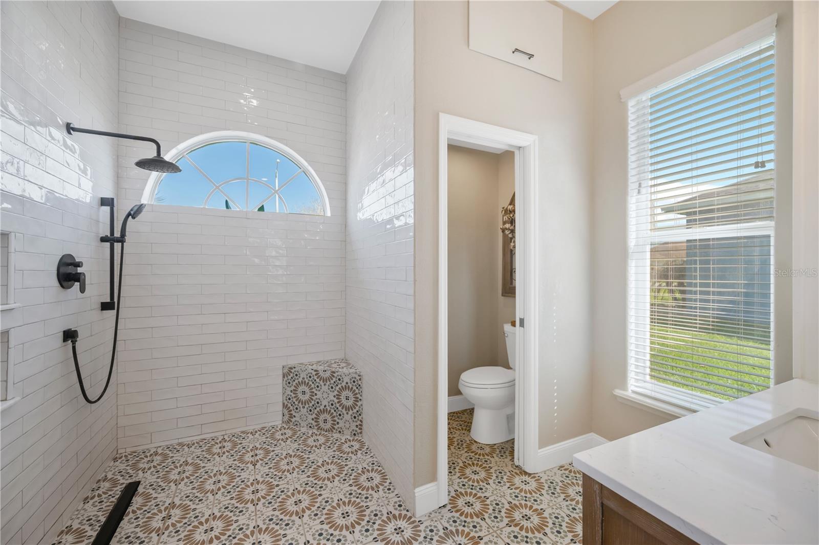 Image 13 of 58 For 406 Ruby Lake Place