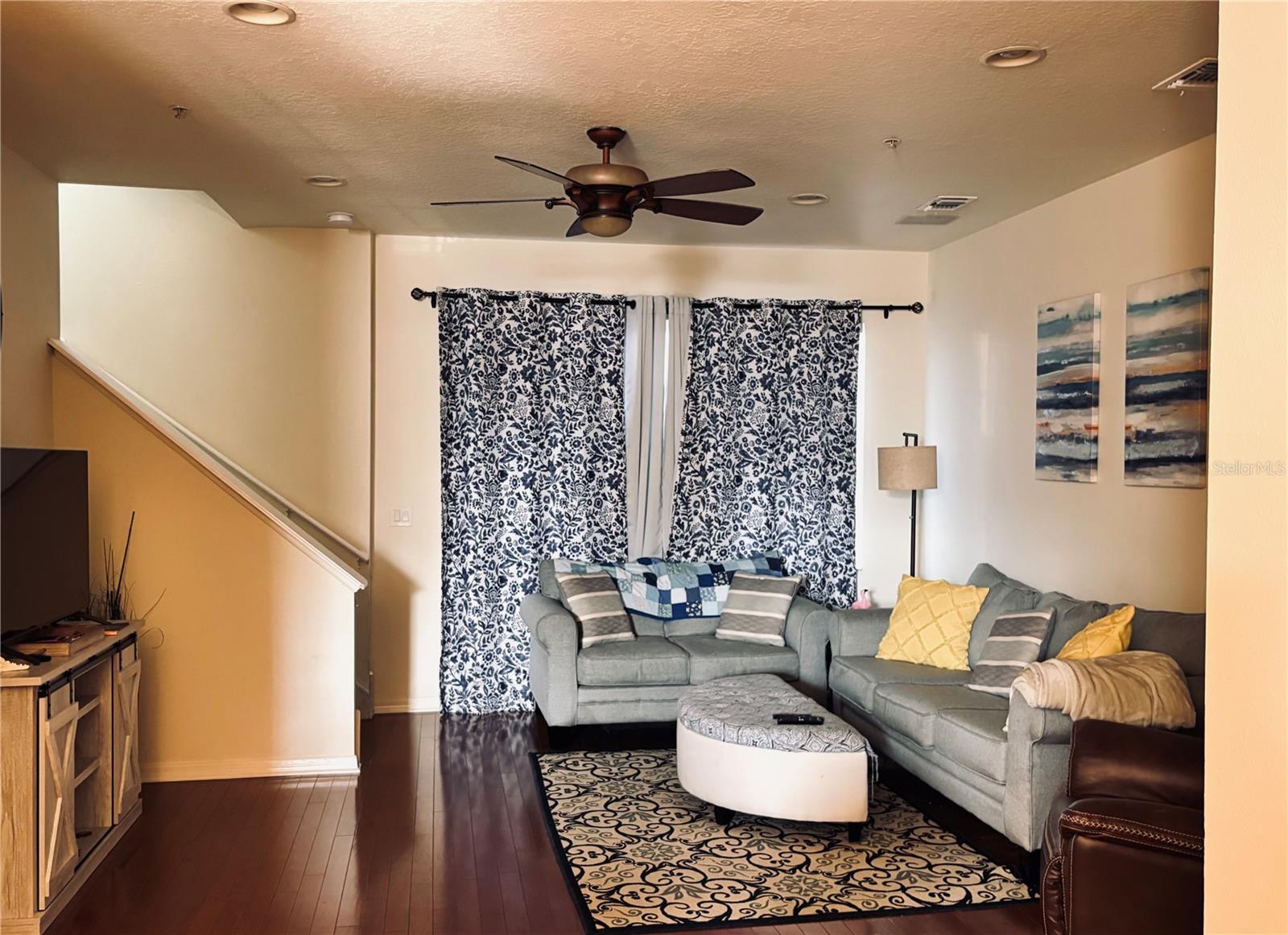 Image 13 of 46 For 5633 Blackfin Drive