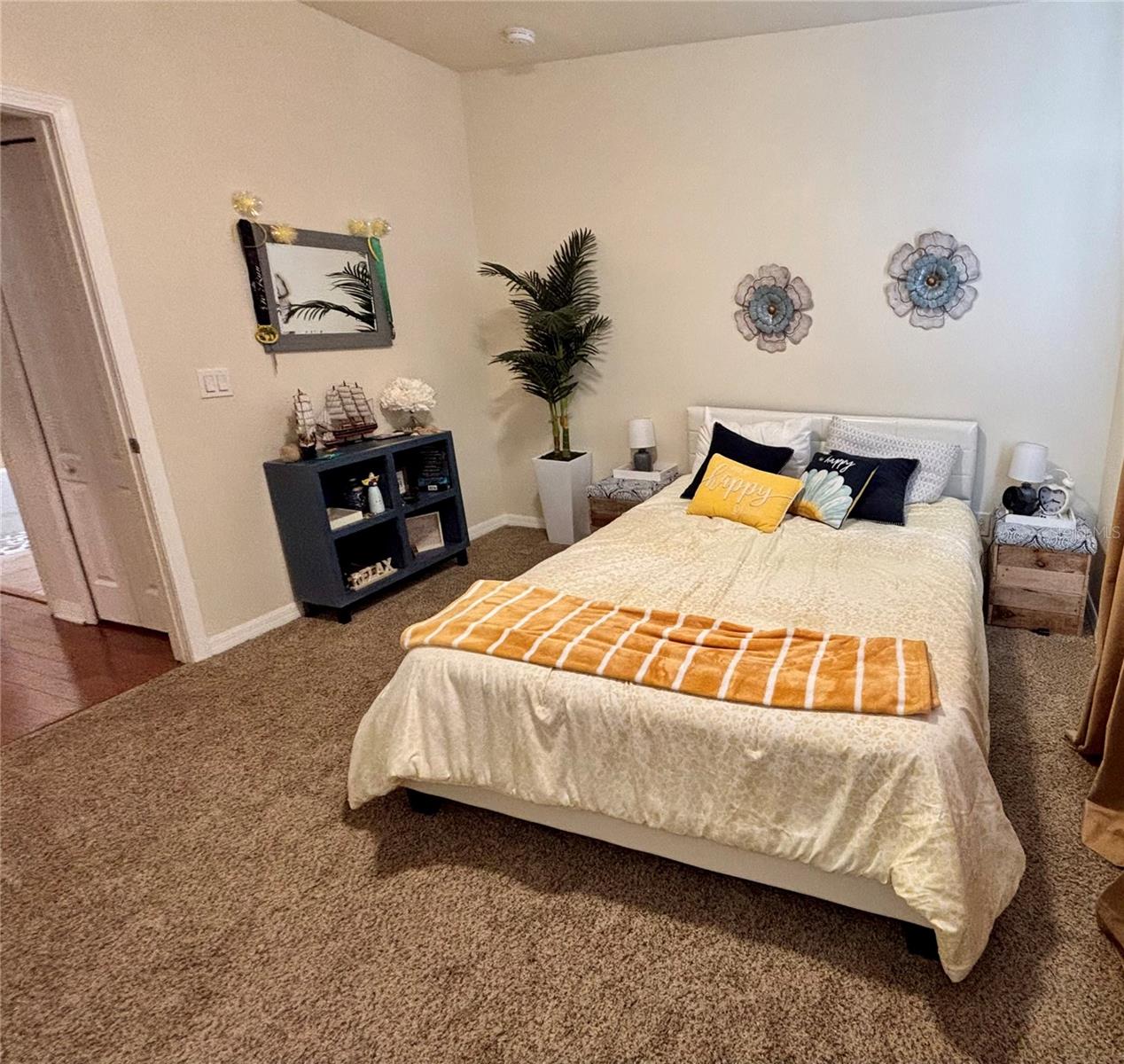 Image 18 of 46 For 5633 Blackfin Drive