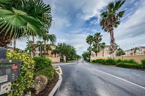 Image 4 of 46 For 5633 Blackfin Drive