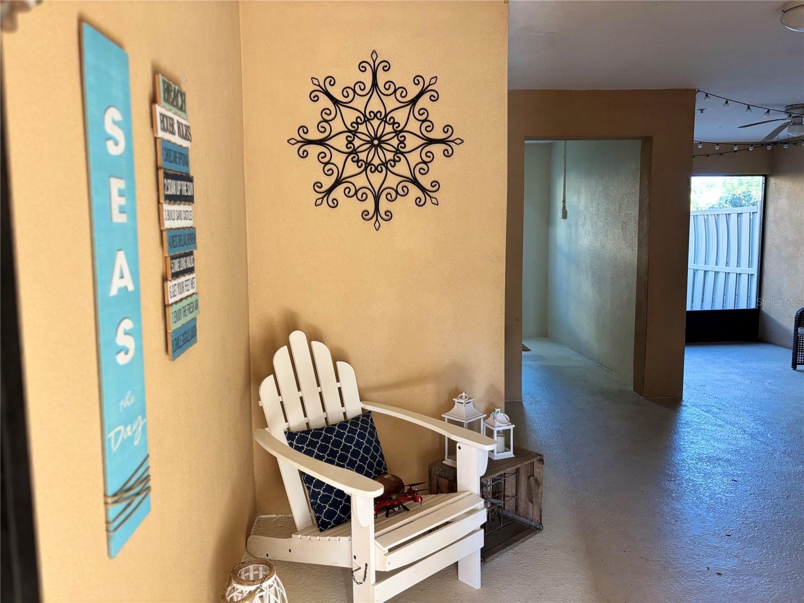 Image 5 of 46 For 5633 Blackfin Drive