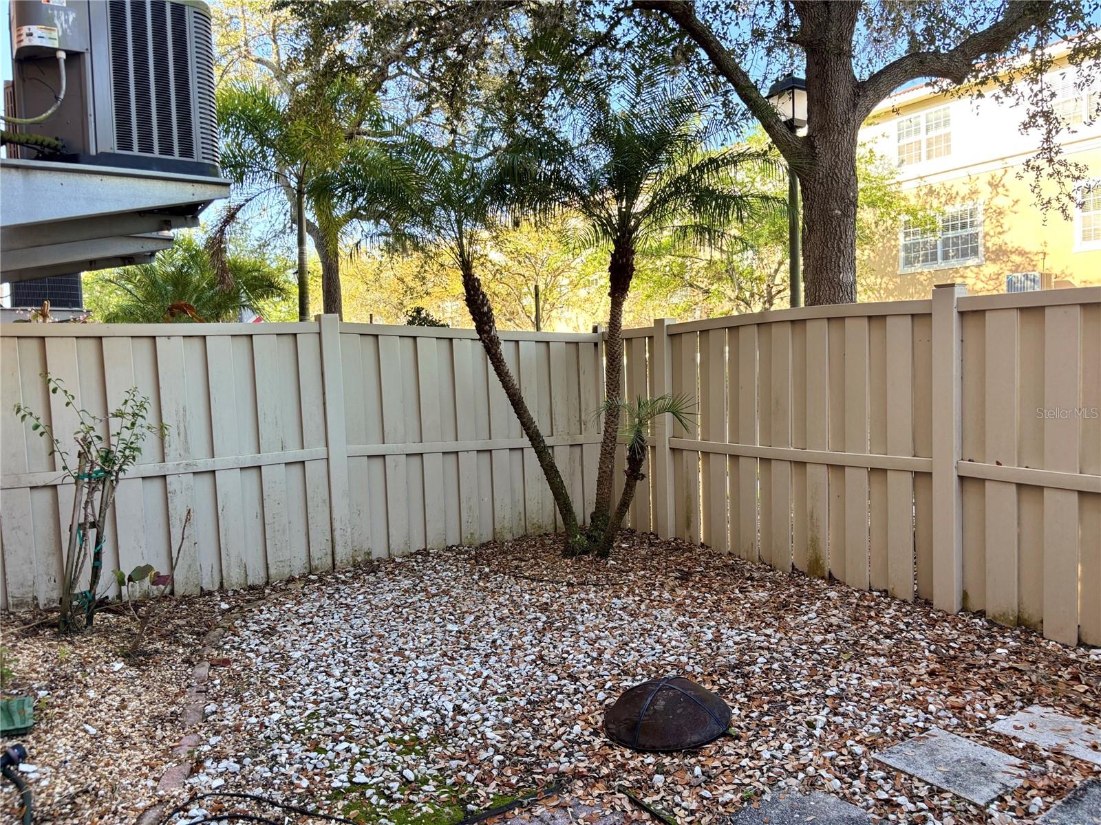 Image 9 of 46 For 5633 Blackfin Drive