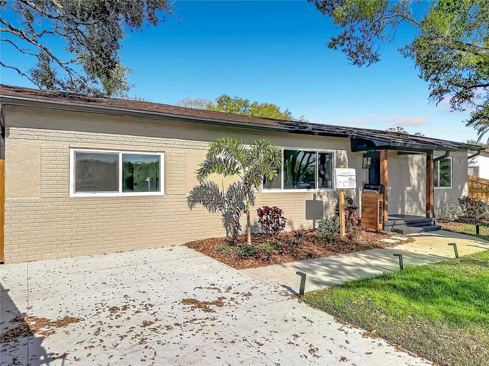 Image 10 of 71 For 2335 Murilla Way S