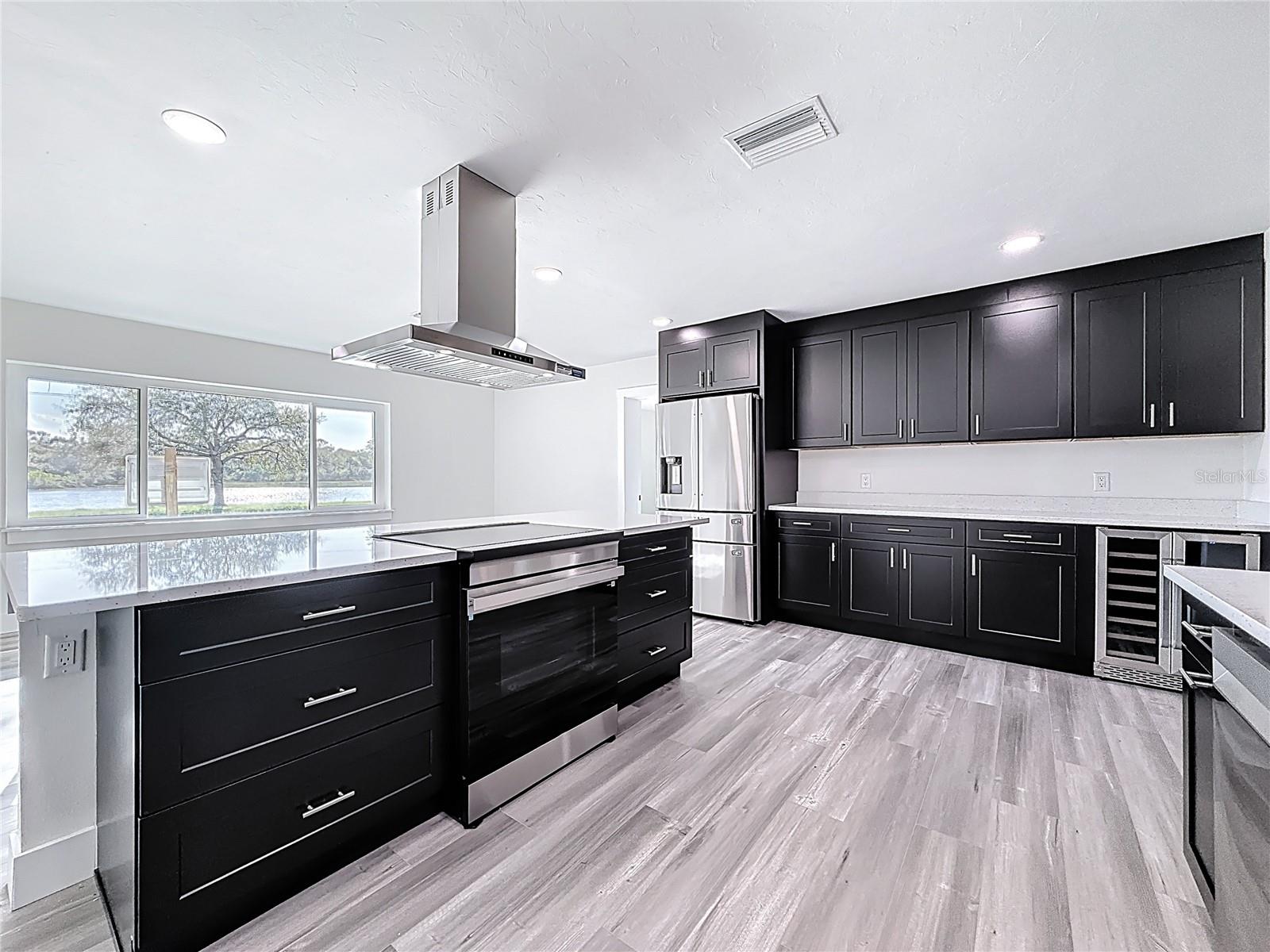 Image 20 of 71 For 2335 Murilla Way S