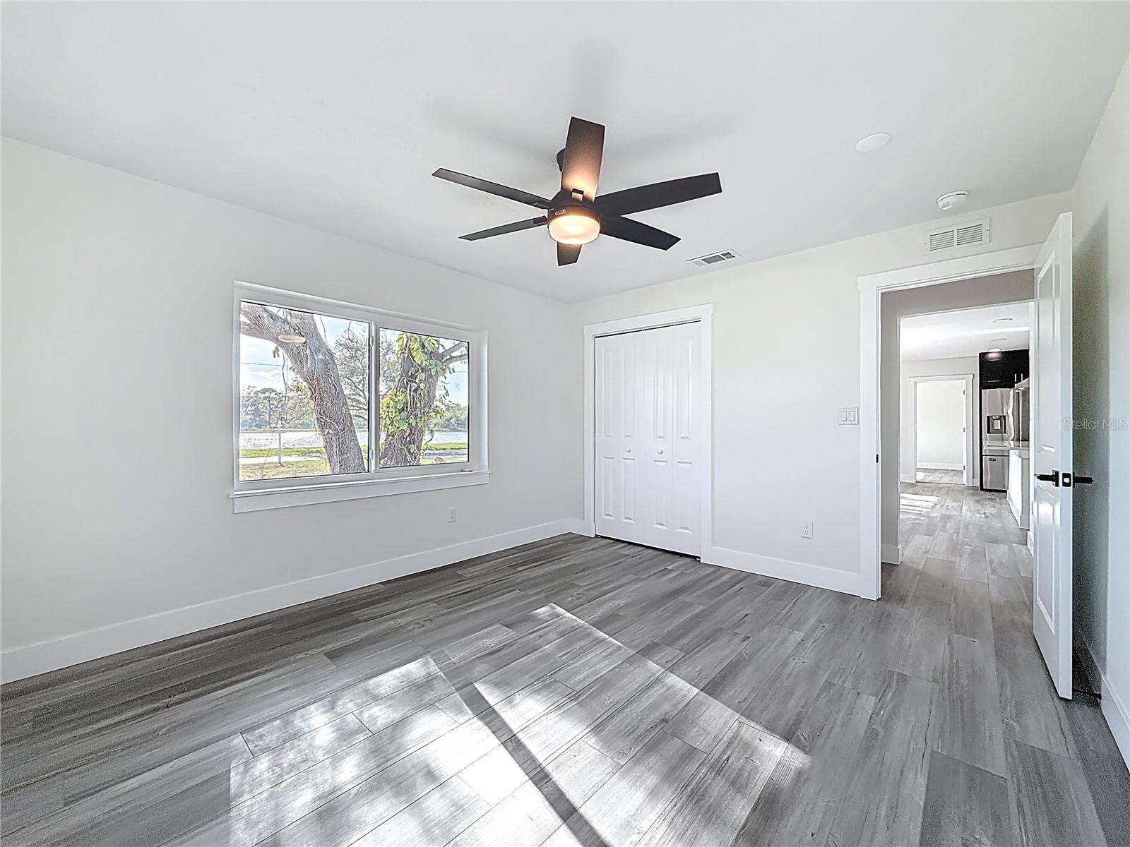 Image 30 of 71 For 2335 Murilla Way S