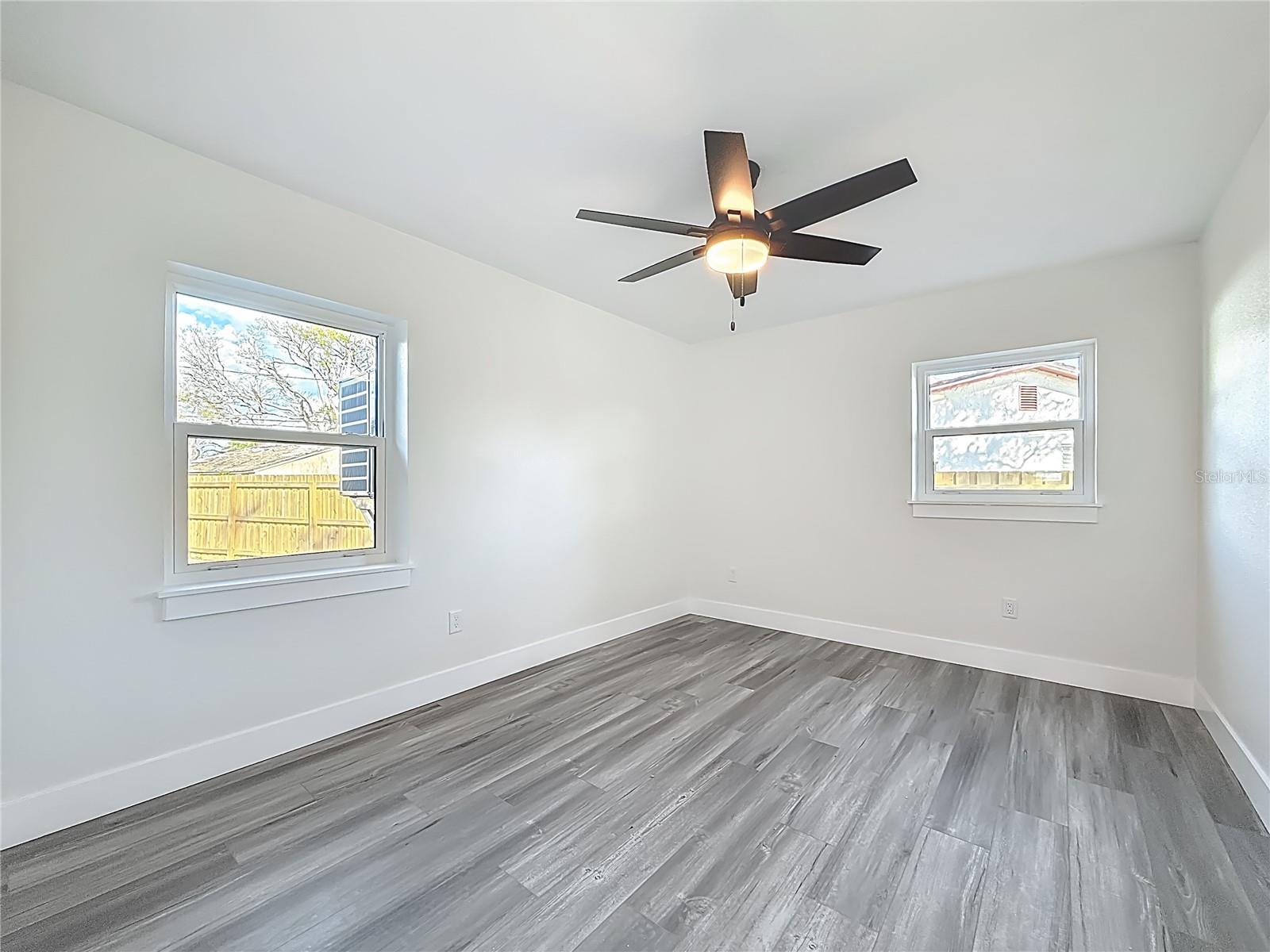 Image 35 of 71 For 2335 Murilla Way S