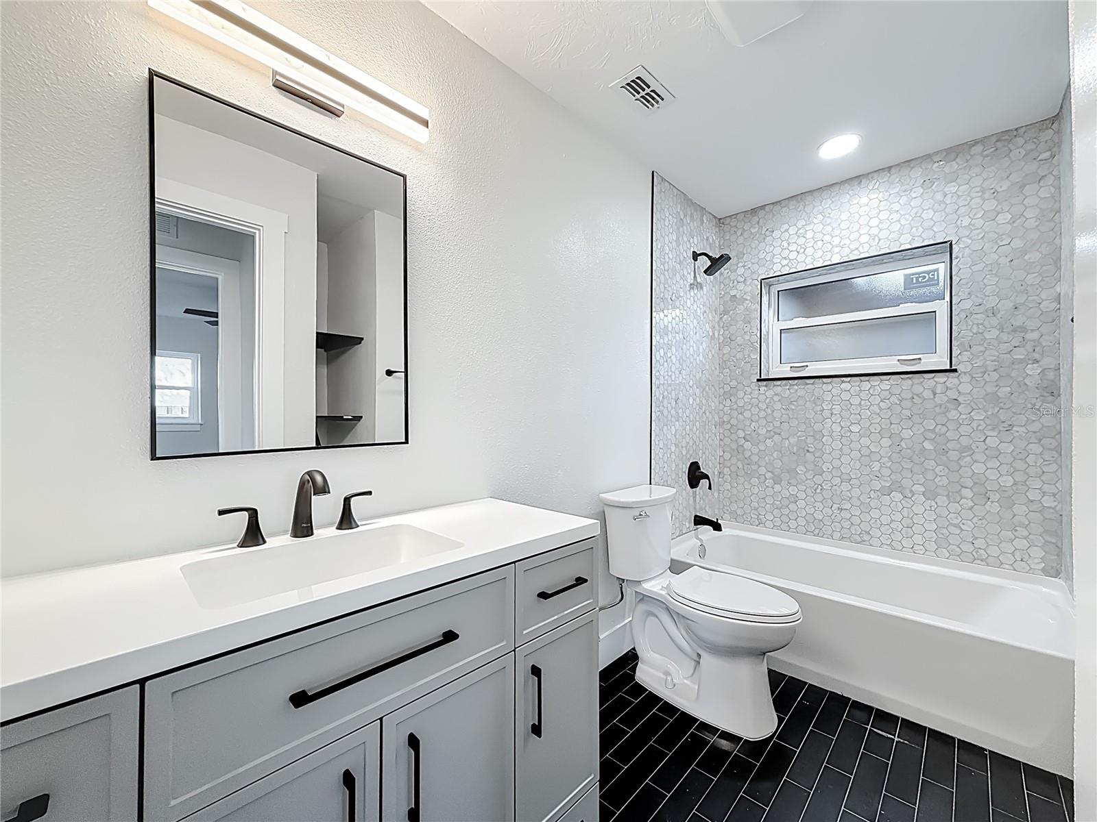 Image 36 of 71 For 2335 Murilla Way S