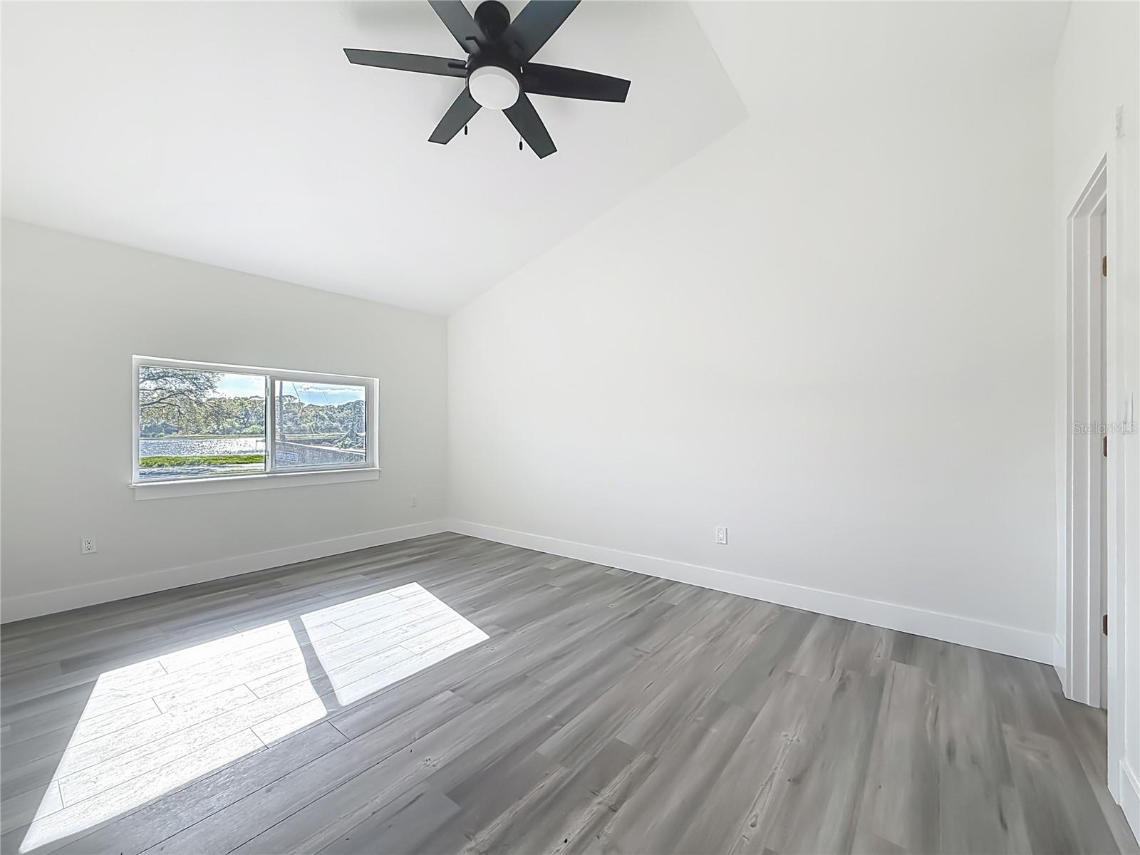 Image 40 of 71 For 2335 Murilla Way S